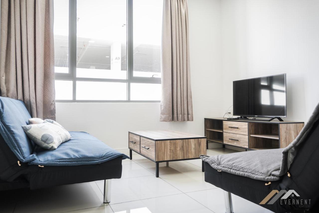 Marina Times Square Homestay By Evernent Miri Exterior photo